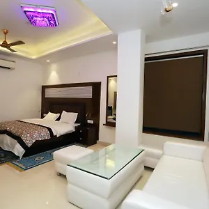 Bed & Breakfast Vrindavan, New Delhi